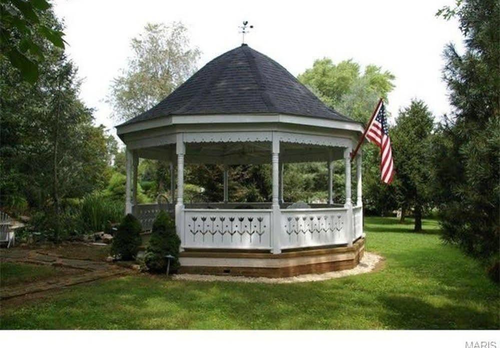 Old Caledonian Bed & Breakfast ภายนอก รูปภาพ